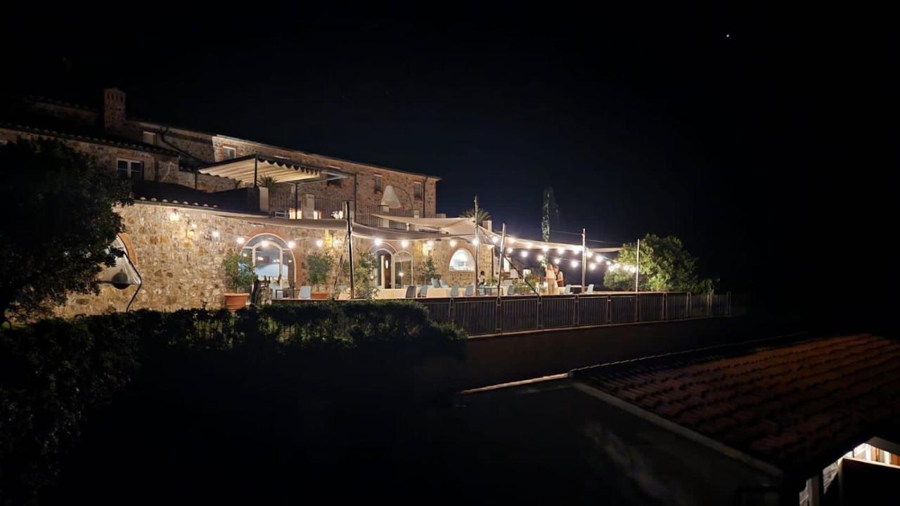 Vin Hotel - Wine Resort And Agriturismo Montieri Zewnętrze zdjęcie