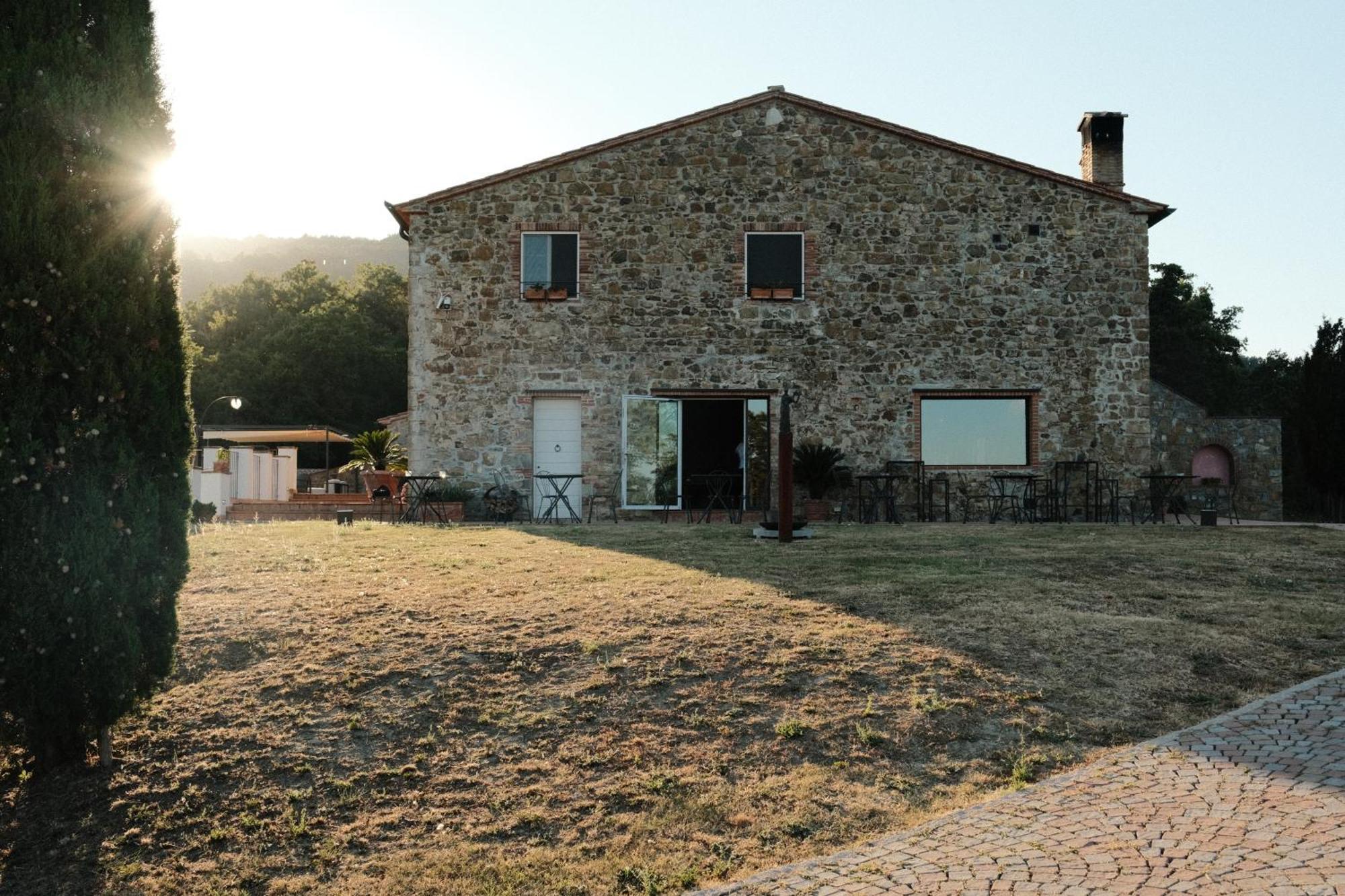 Vin Hotel - Wine Resort And Agriturismo Montieri Zewnętrze zdjęcie